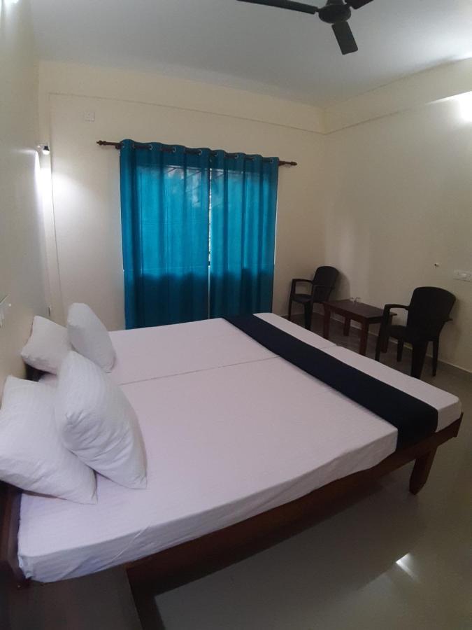 Shamrock Inn Kochi Zewnętrze zdjęcie